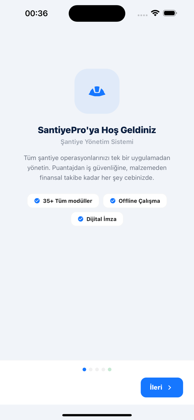 SantiyePro telefon karşılama ekranında 35 modül, çevrimdışı çalışma ve dijital imza rozetleriyle uygulama tanıtımı